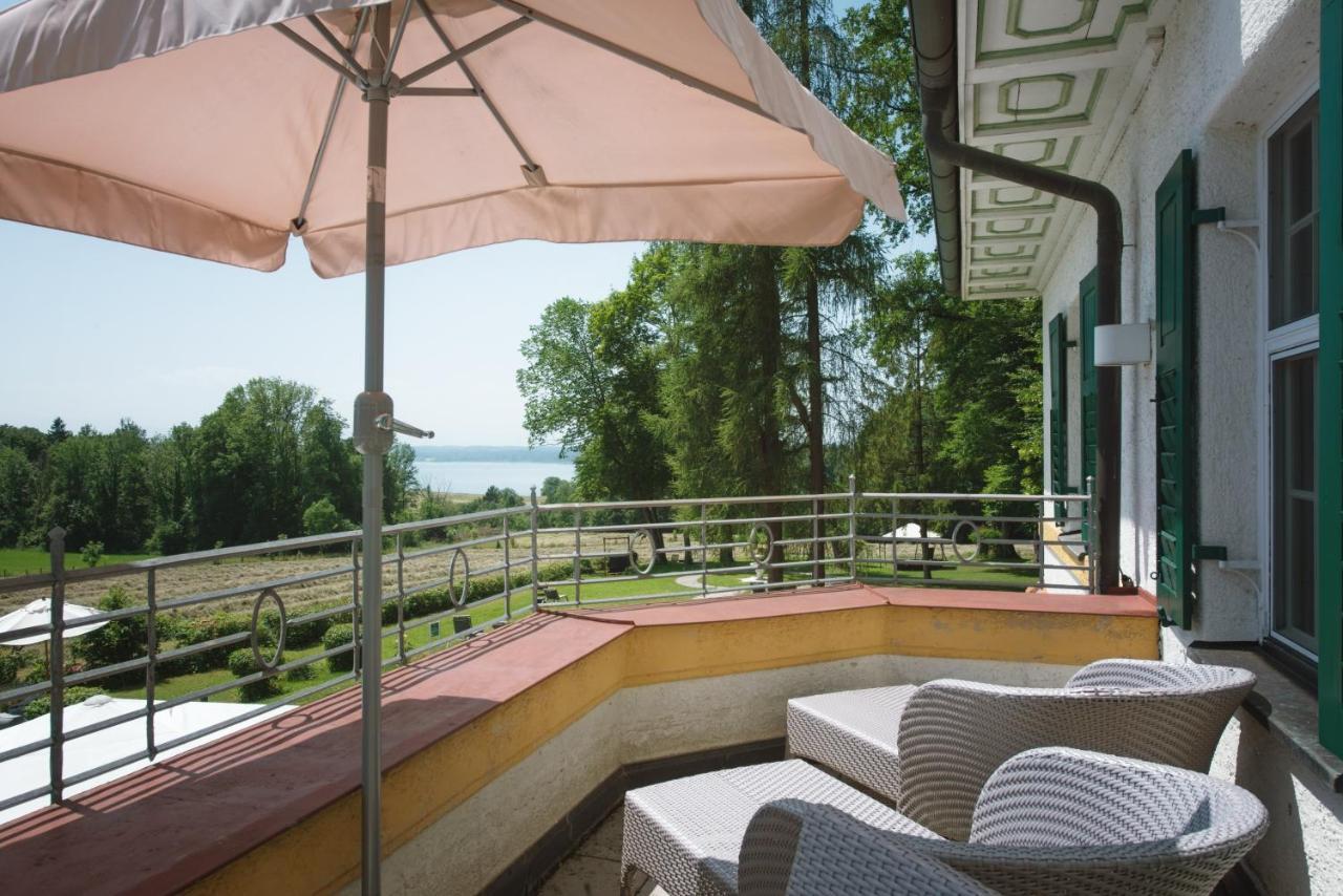 Biohotel Schlossgut Oberambach Buitenkant foto