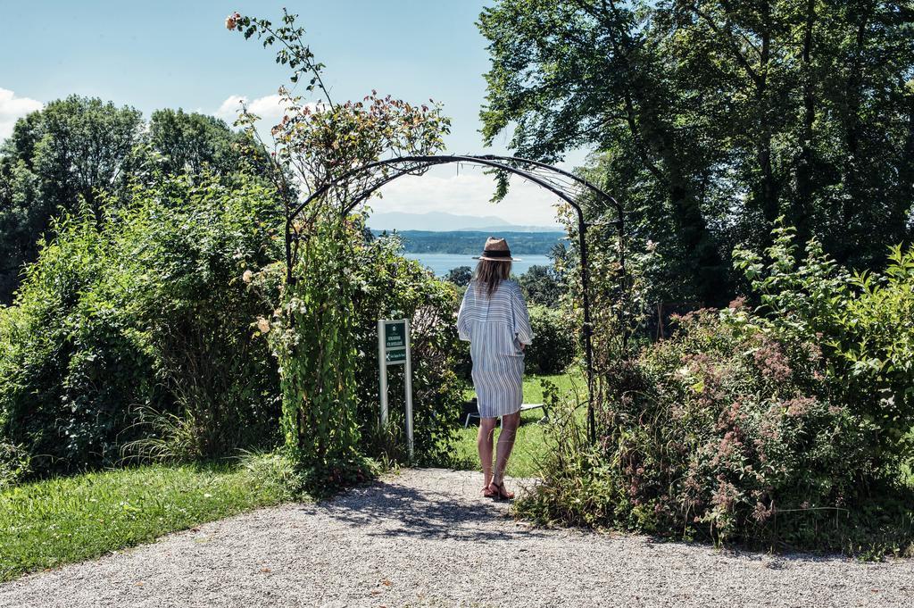 Biohotel Schlossgut Oberambach Buitenkant foto